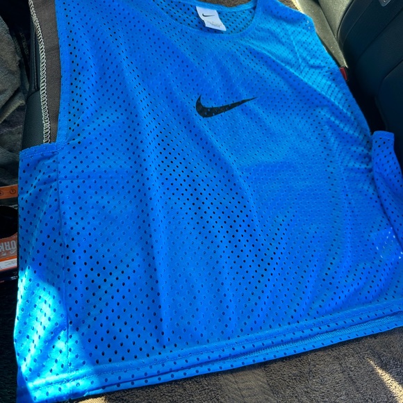 Nike Training Jersey Large - Picture 3 of 6